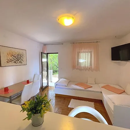 Brebric - 540 Meter Vom Entfernt By Interhome Διαμέρισμα