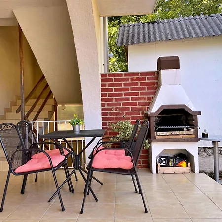 Διαμέρισμα Brebric - 540 Meter Vom Entfernt By Interhome *