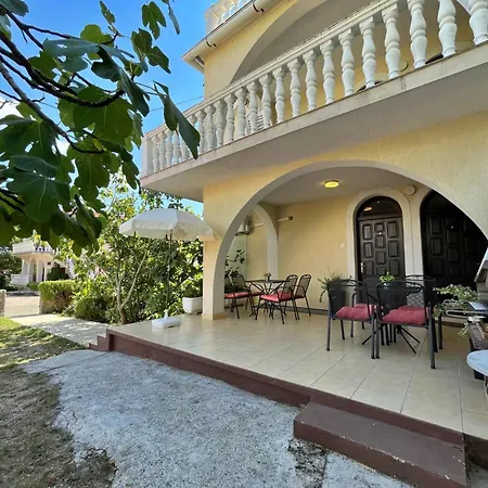 Διαμέρισμα Brebric - 540 Meter Vom Entfernt By Interhome *