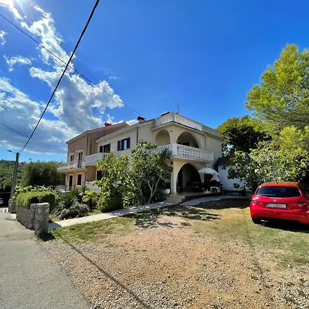 Διαμέρισμα Brebric - 540 Meter Vom Entfernt By Interhome Šilo